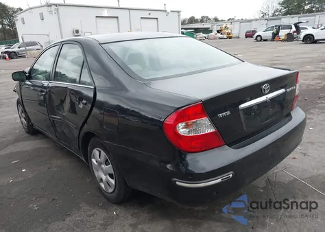 2002 Toyota Camry Le from USA, damaged, VIN 4T1BE32K52U088111
